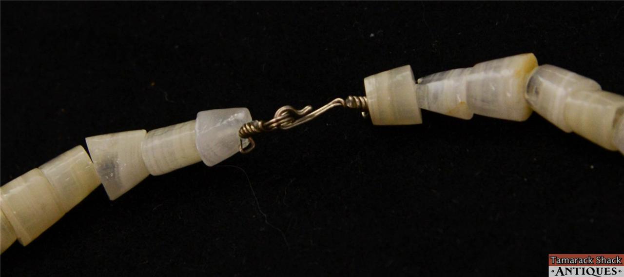 Vintage Off White and Tan Orange Cut Rock Necklace 18" Long Hook-and-Eye Clasp - Image 2