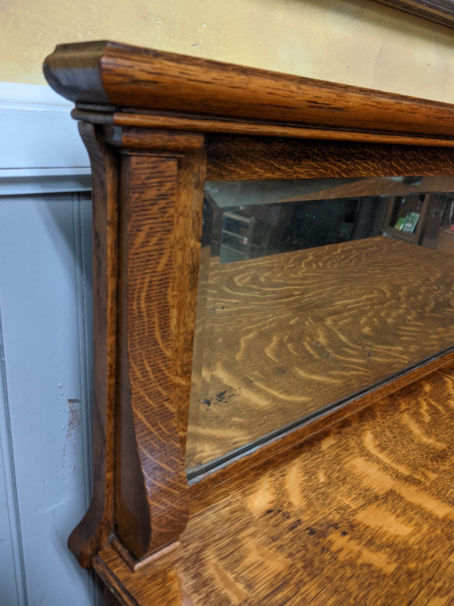 Oak Buffet Sideboard with Mirror Lion Claw Feet Tiger Grain