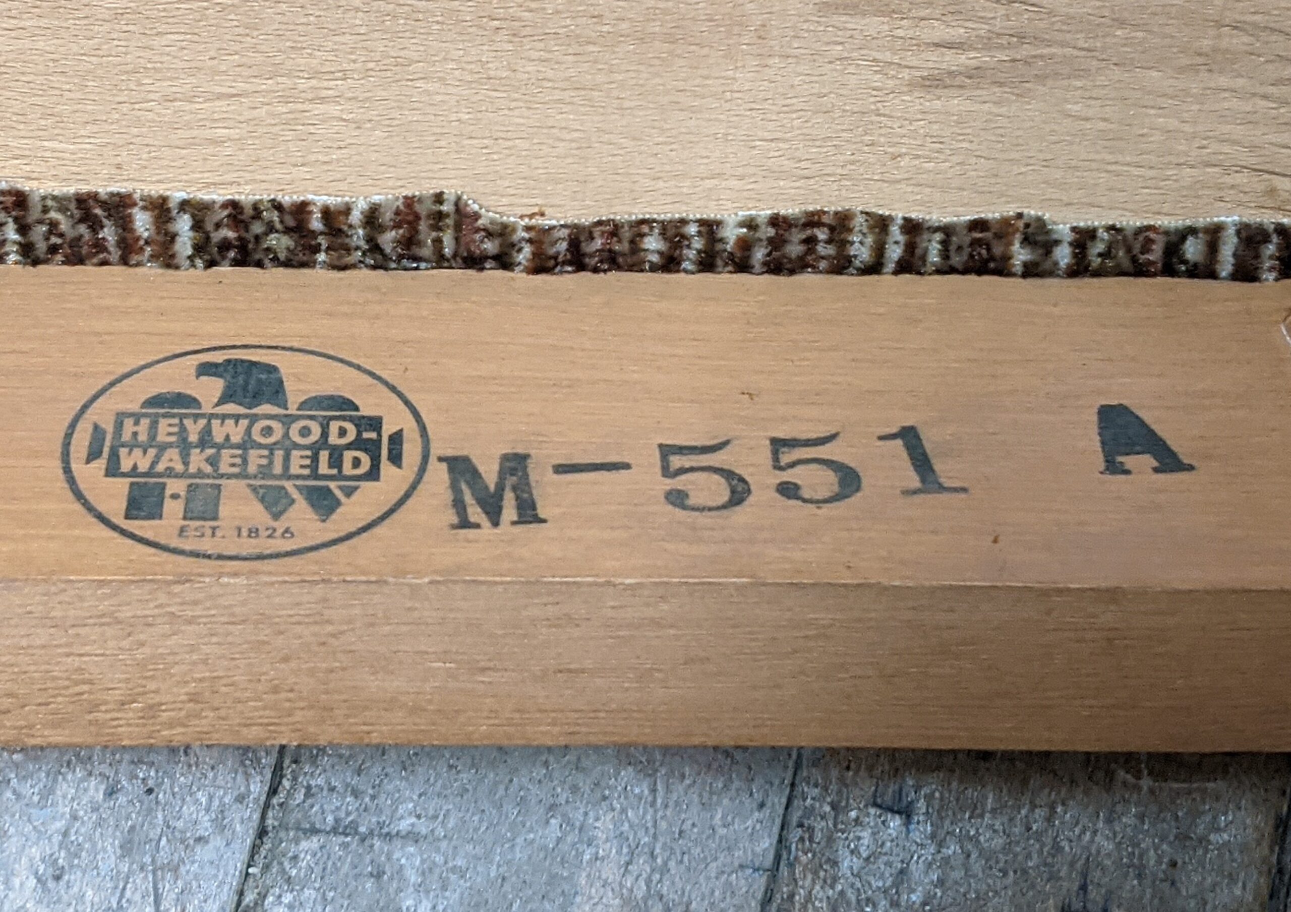 Heywood Wakefield Mid-Century Modern Dining Set | Extention Table and 6 Chairs | Champagne | 20528 - Image 7