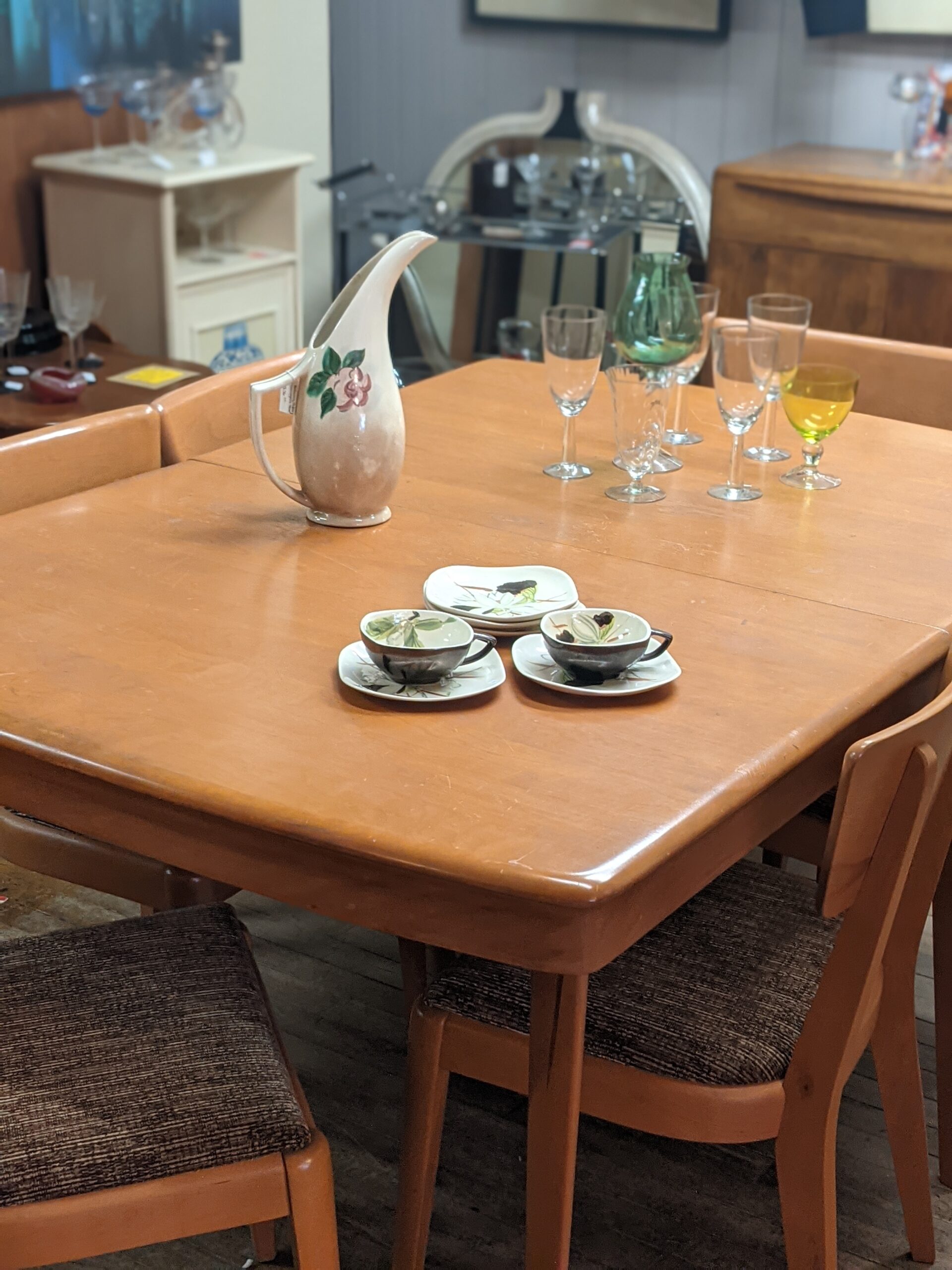 Heywood Wakefield Mid-Century Modern Dining Set | Extention Table and 6 Chairs | Champagne | 20528 - Image 13