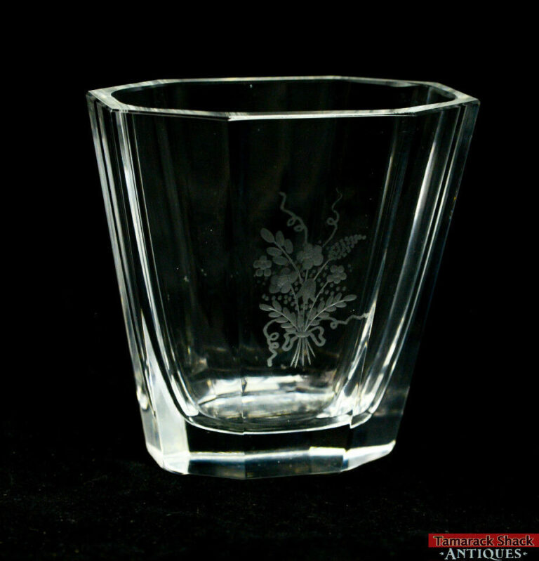 Vintage Signed Kosta Boda Etched Glass Floral Bouquet Crystal Clear