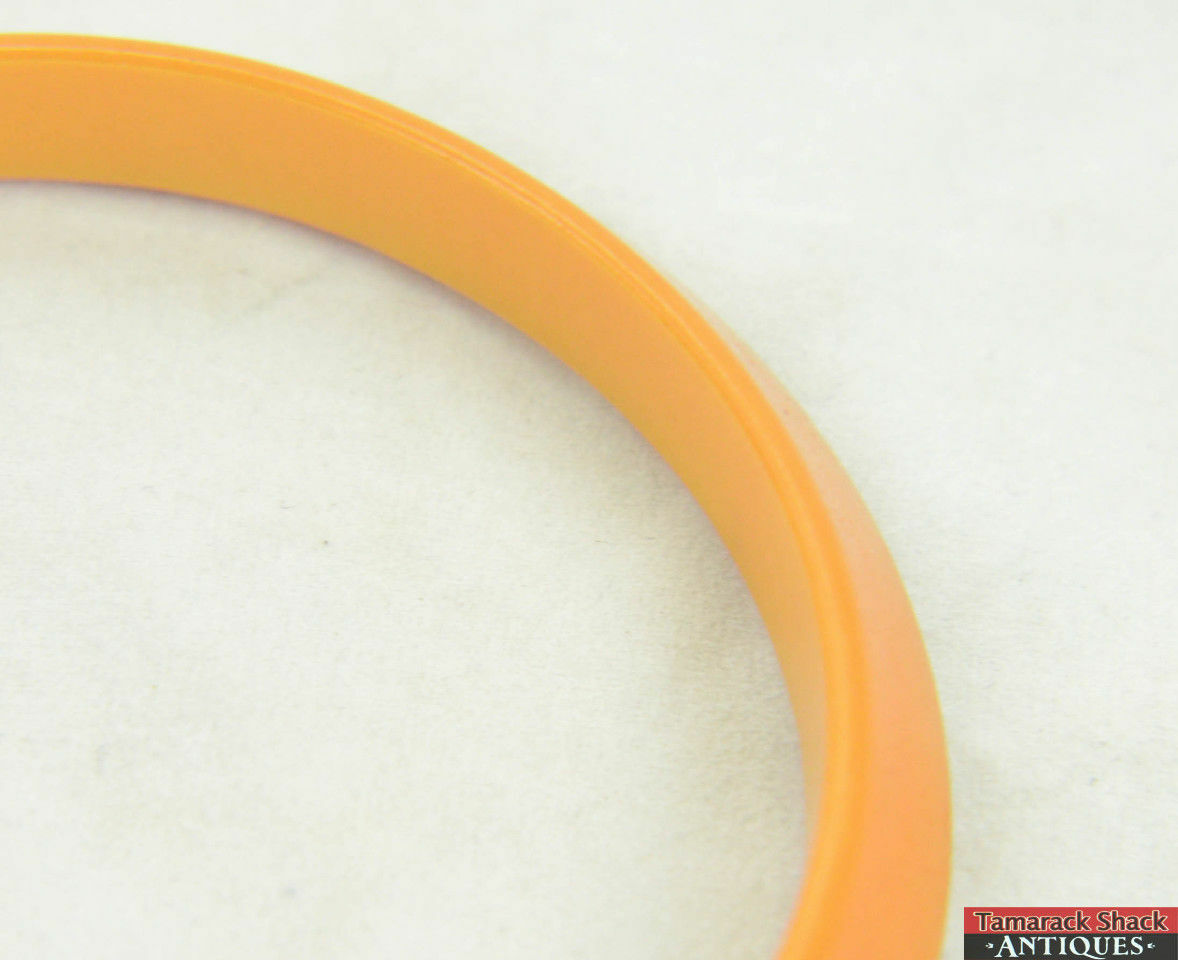 Pair of Vintage Butterscotch Rectangular Catalin Bakelite Bangle Cuff Bracelet - Image 5