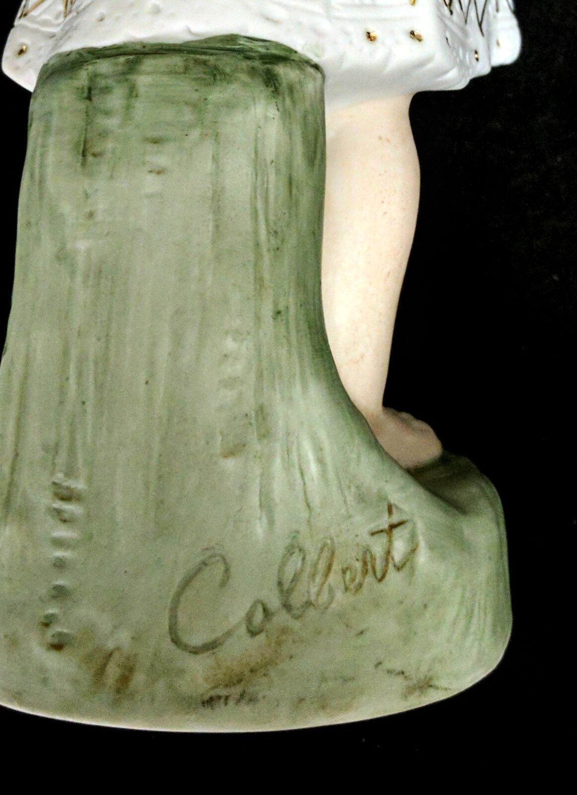 Vintage Victorian Hand Painted 12″ Girl with Puppy Figurine Signed Colbert - Image 7