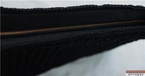 1950s Vintage THICK Black CORDED Purse Clutch with LUCITE Zipper Pull IMMACULATE - Image 7