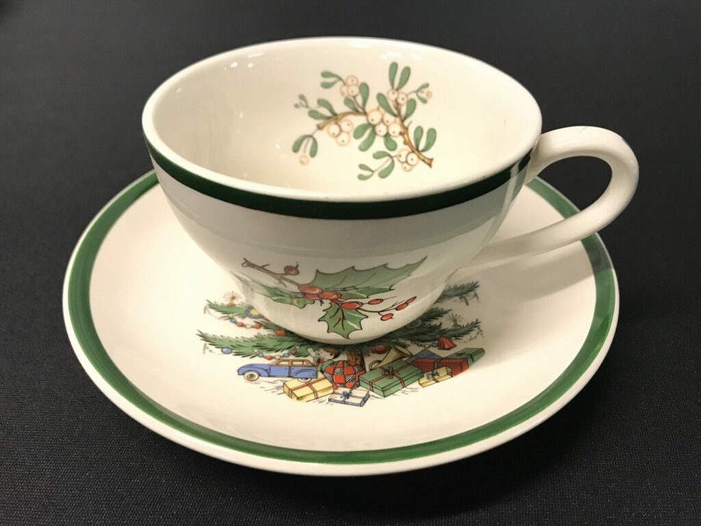 Vintage Cuthberston Original Christmas Tree China Set, 35 Pieces Total
