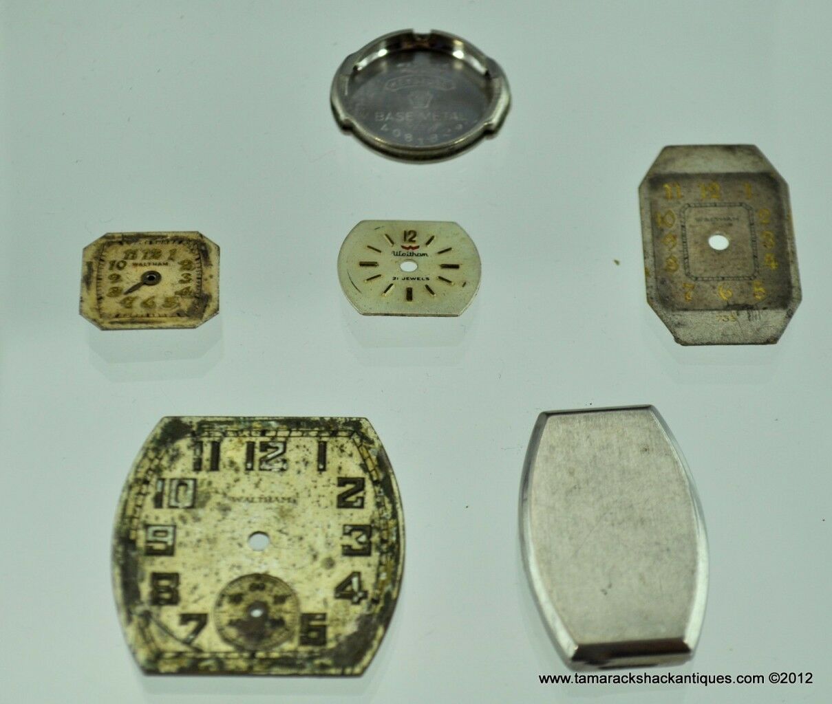 Lot of Waltham Dials Backings Two Women’s Wristwatches 17 Jewels USA For Parts - Image 3