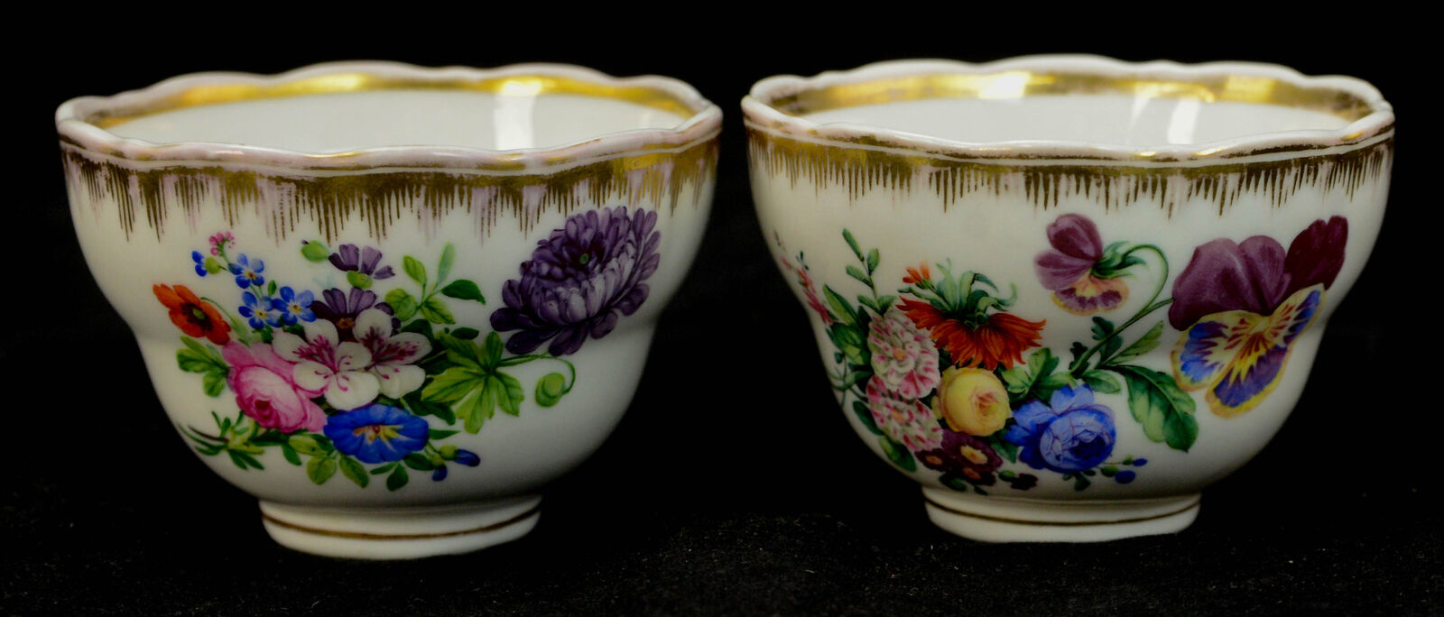 Pair of KPM Konigliche Handpainted Floral Porcelain Tea or Coffee Cup L2A - Image 5