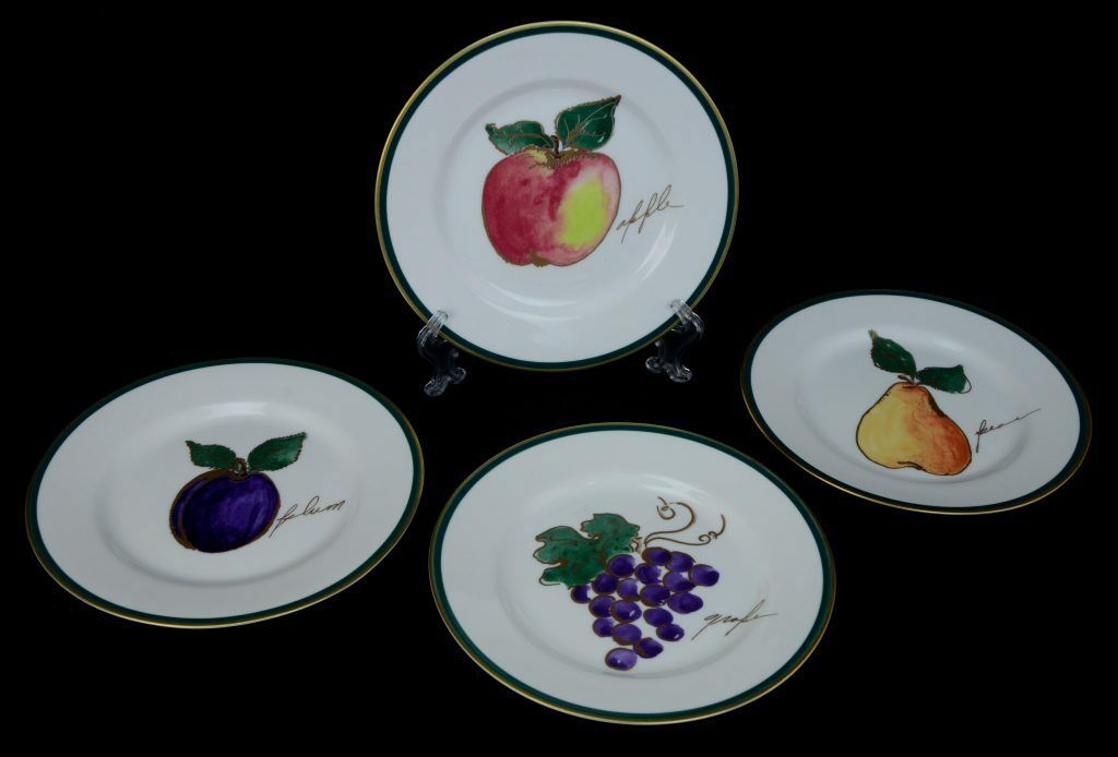 Lot of 4 Crate & Barrel Monno-Bangladesh CBL61 Fruit 8 1/4" Salad Plates L2B