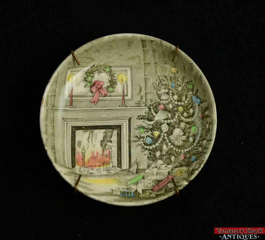 Set of (2) Hand Made Johnson Bros Small Motif Plates With Wall Hangers 4 1/4" - Image 4