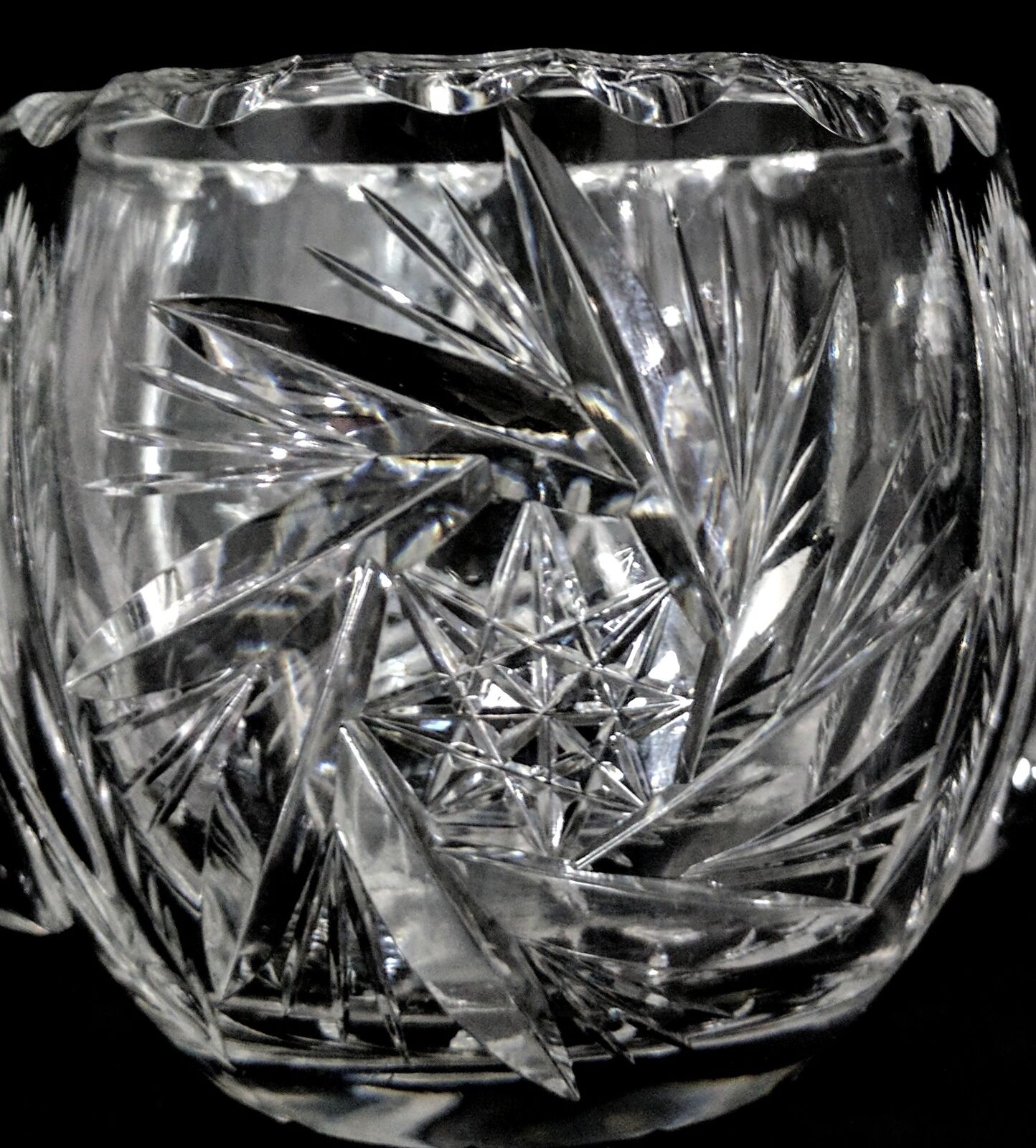 ABP Brilliant Cut Glass Crystal Double Handled Cup Feather Open Sugar Bowl - Image 7