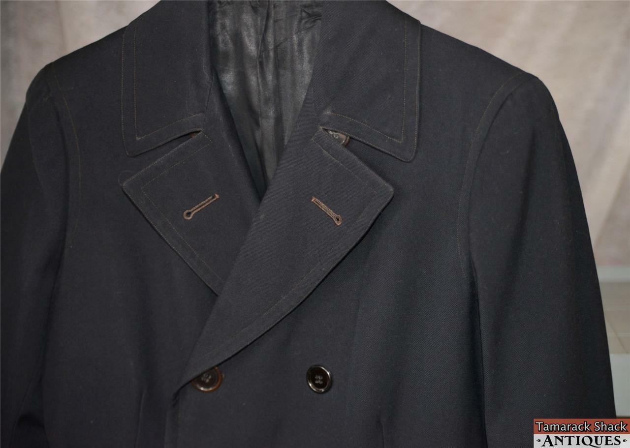 Men's Vintage Overcoat, Black Light Wt.Wool Unlined by Goldstein of Waukegan WI - Image 3