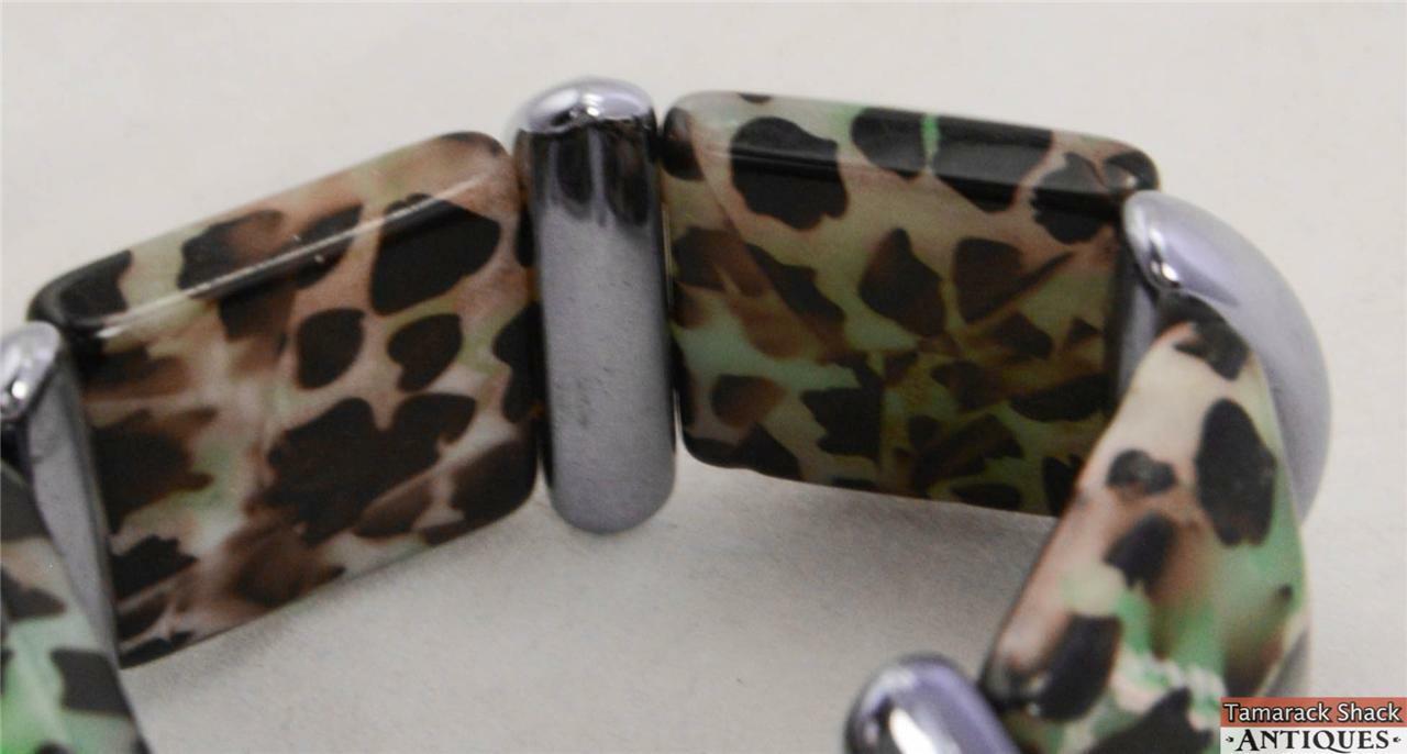 Vintage Silver Toned Green With Black Leopard Spots Chunky Square Link Bracelet - Image 3