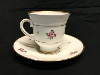 B&G Bing Grondahl Tea Cup & Saucer China Set, Rose Motif, 6pcs Total | 23154 - Image 3